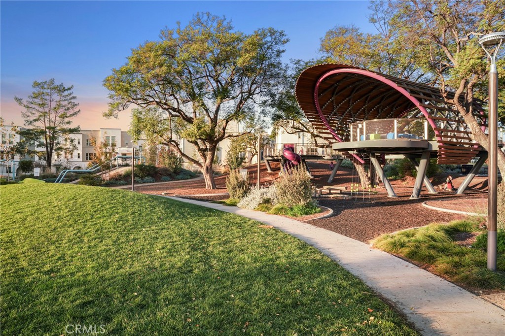 Carlisle at Parasol Park - Residential