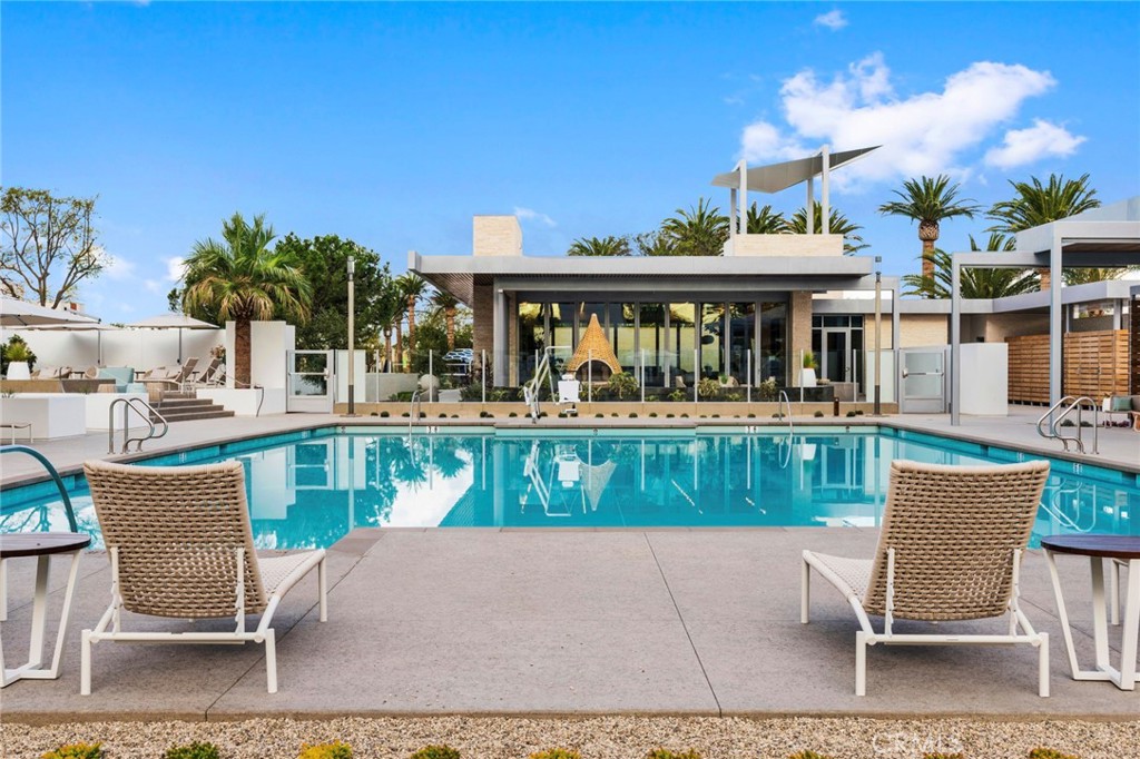 Carlisle at Parasol Park - Residential