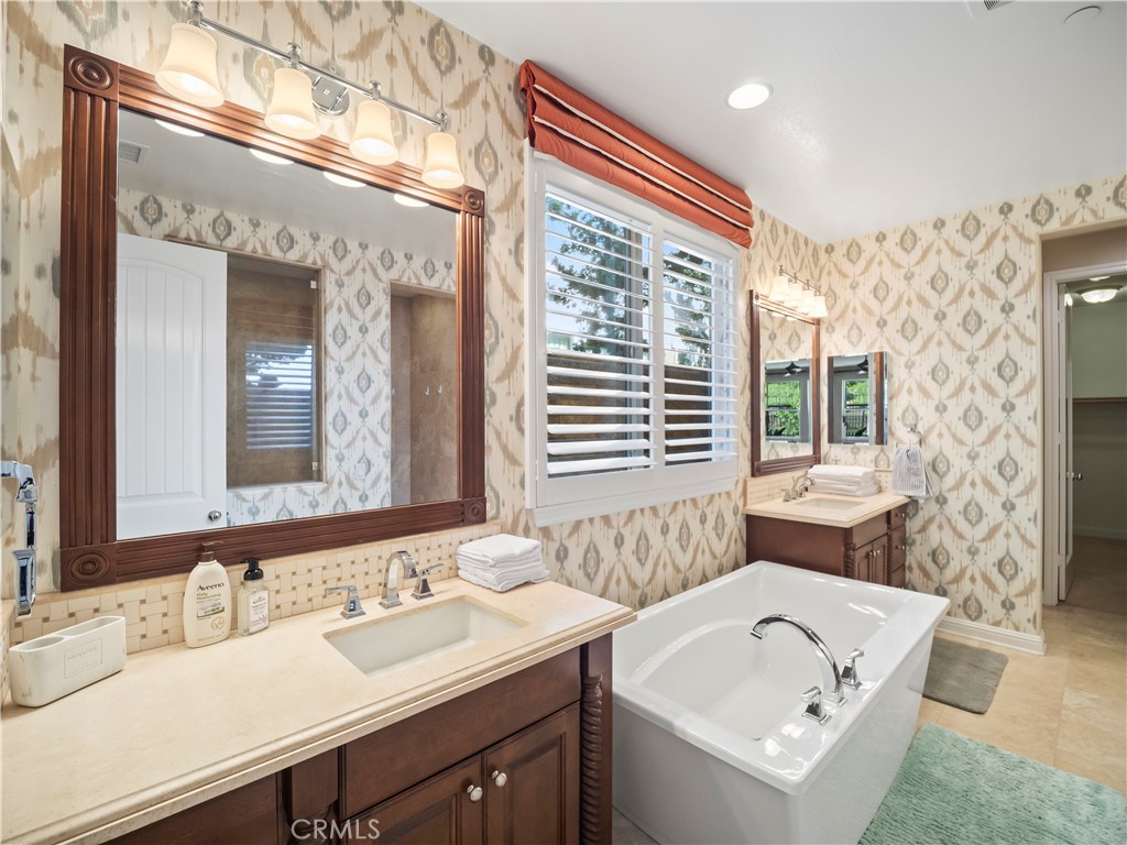 OTHR - Residential Lease