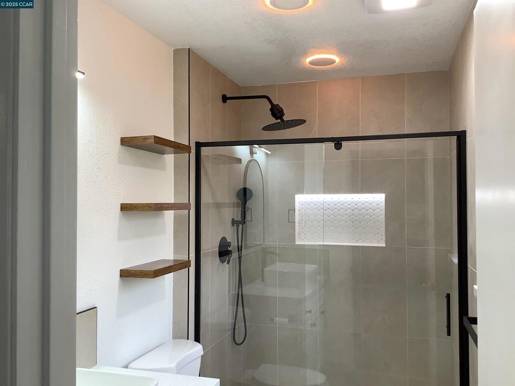LELAND - Residential Lease