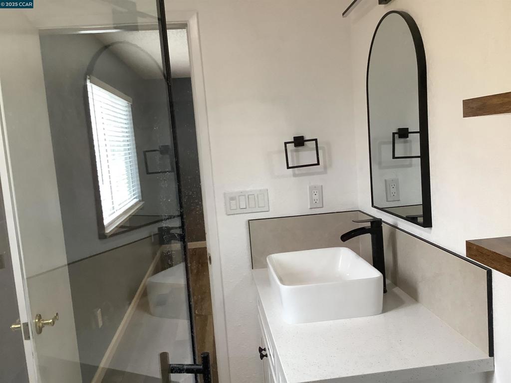 LELAND - Residential Lease
