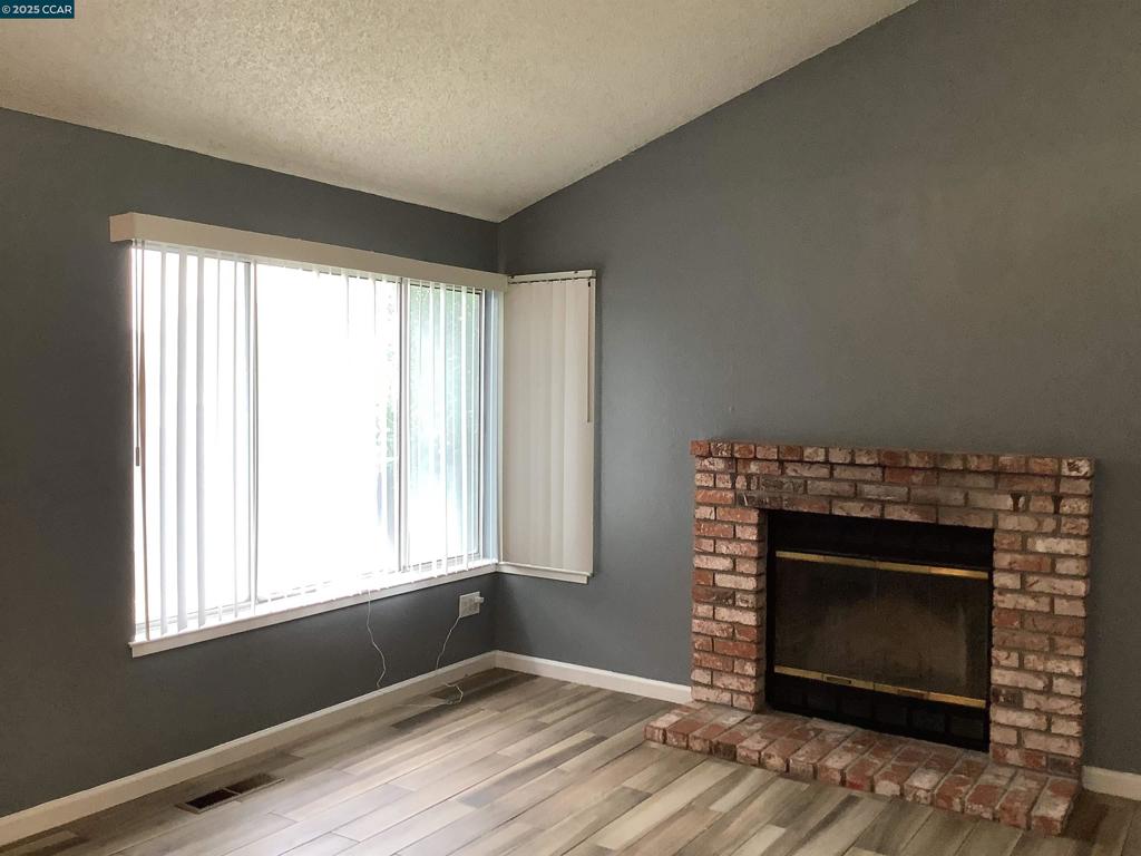 LELAND - Residential Lease