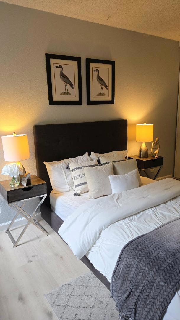 370 Imperial Way 121