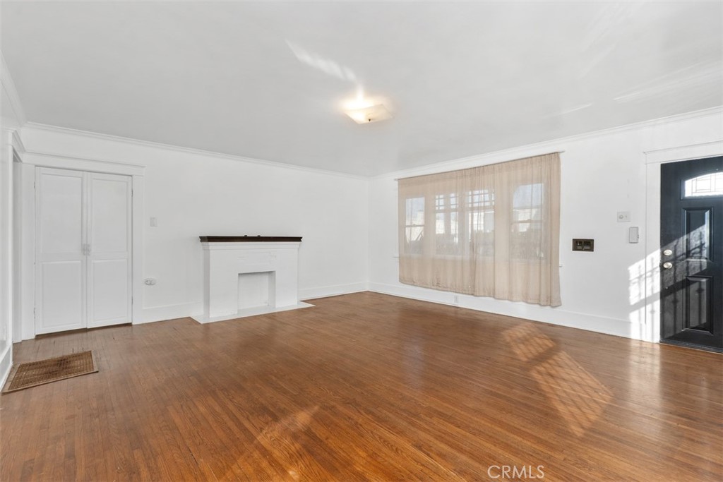 1728 E Florida Street