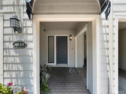 Photo of 1184 S Westlake BLVD #D, Westlake Village, CA 91361 (MLS # SR26154669)