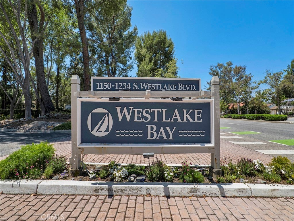 1184 S Westlake D