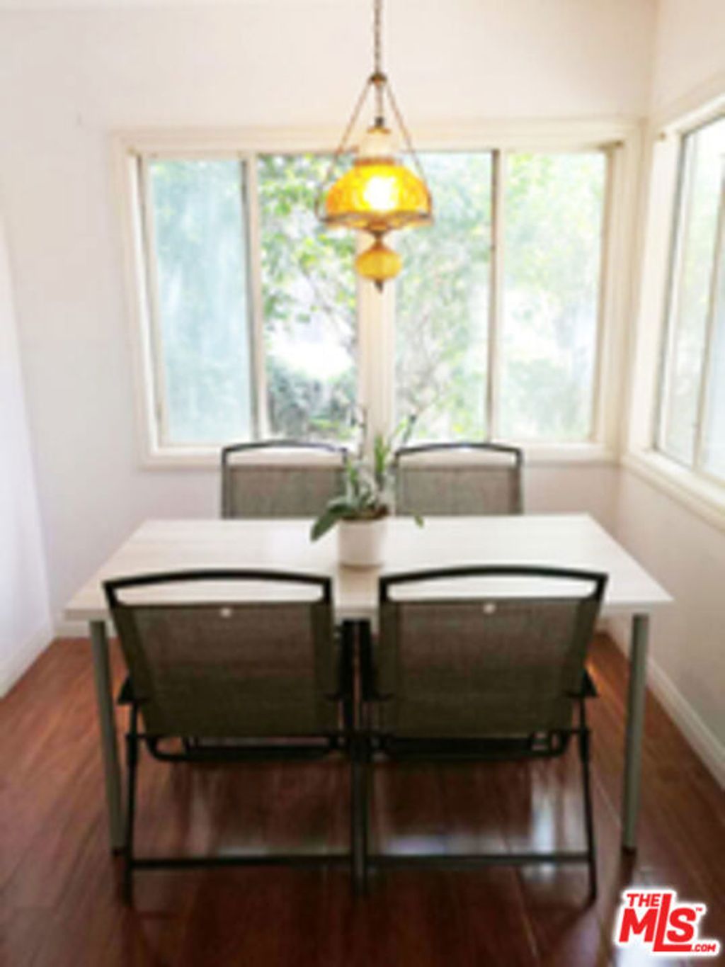 Photo of 4226 Redwood Avenue, Los Angeles, CA 90066 (MLS # 25595501)