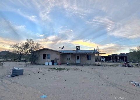 Photo of 3122 Dusty Mile RD, Landers, CA 92285 (MLS # HD26201726)