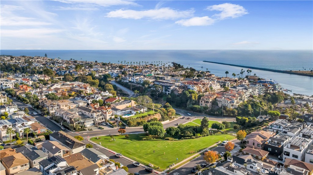 Sailhouse (SAIL) - Residential