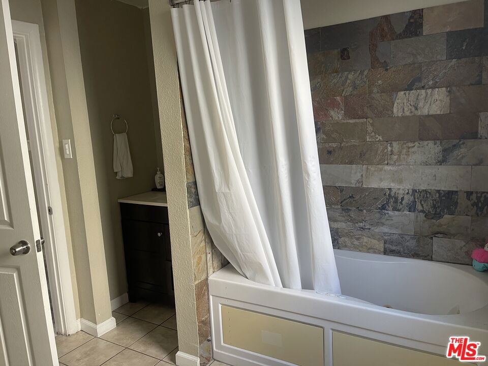 3921 Don Diablo Drive