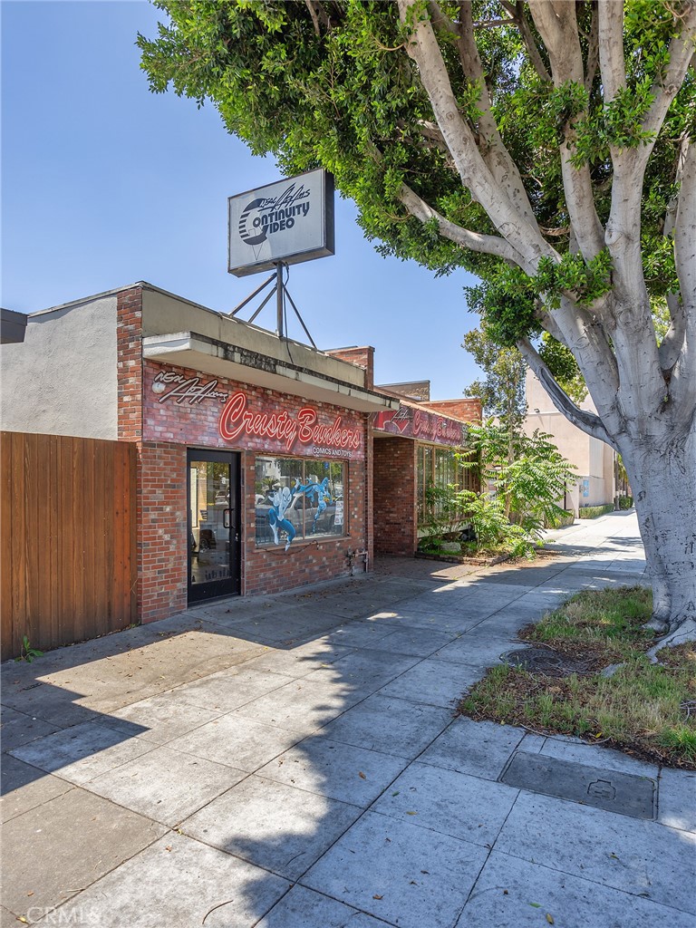 4708 4710 W Magnolia Boulevard