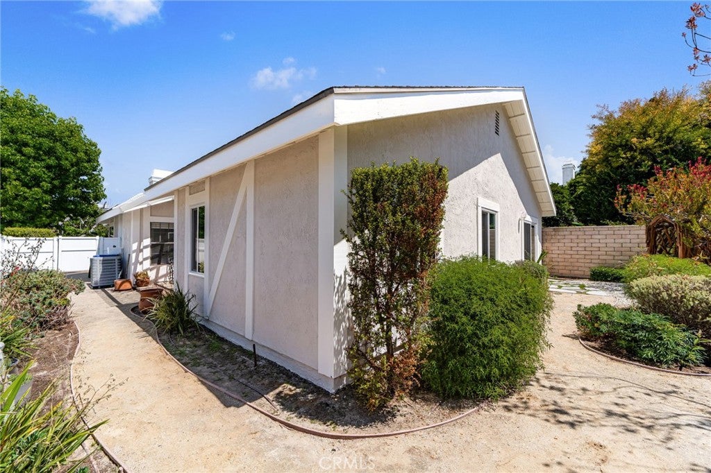 2 Darwin, Irvine CA 92620 - Photo 27
