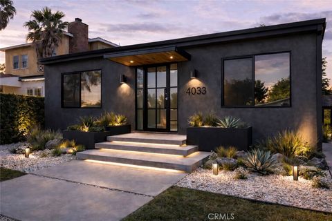 Photo of 4033 Moore St, Los Angeles, CA 90066 (MLS # OC26071749)