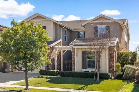 638 E Tangerine Street, Azusa, CA 91702 - MLS#: OC26014393