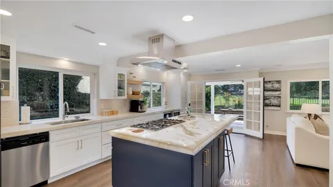 MLS: OC26125928