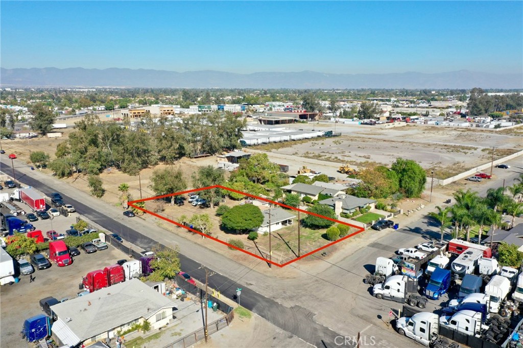 15114 Washington Drive