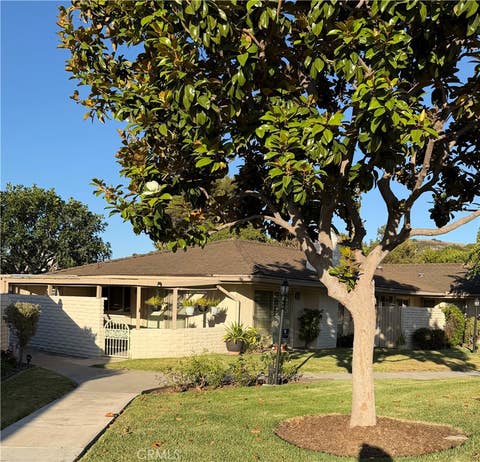 Photo of 27211 Capote De Paseo #C, San Juan Capistrano, CA 92675 (MLS # OC26162298)