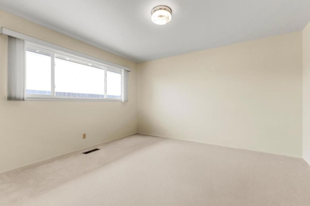 Photo of 1201 San Angelo Drive, Salinas, CA 93901 (MLS # ML82043436)