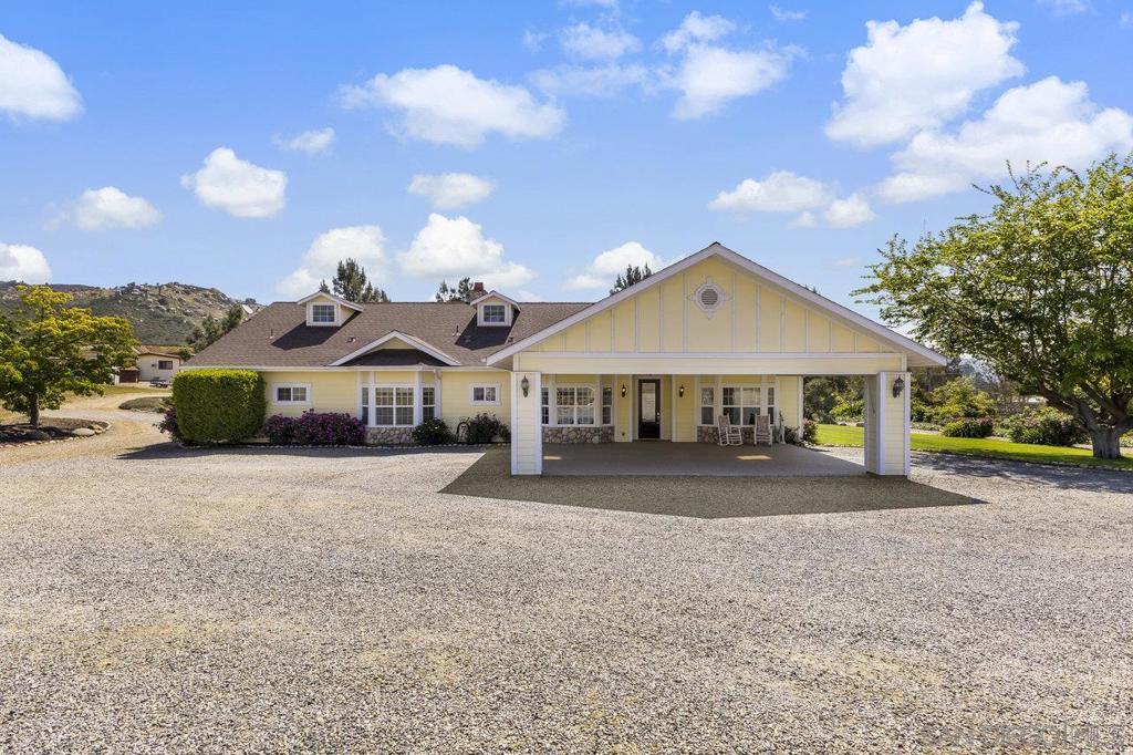 3232 N Twin Oaks Valley Rd