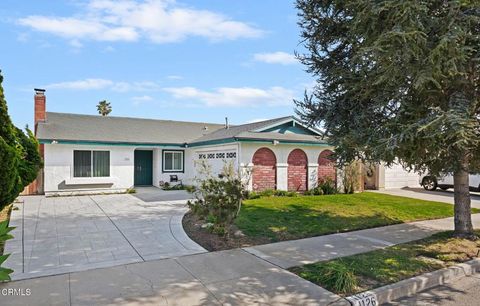 1126 Lawrence Way Oxnard CA 93035