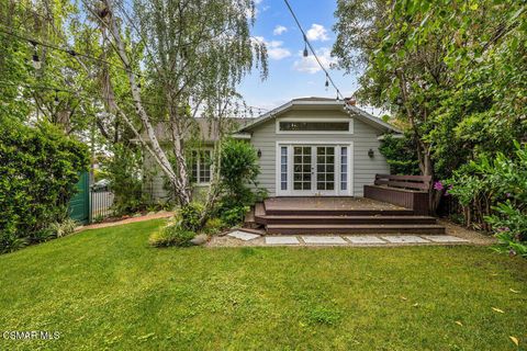 12302 Gorham Avenue Los Angeles CA 90049