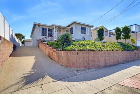 Photo of 1223 W Elberon AVE, San Pedro, CA 90732 (MLS # SB26219049)