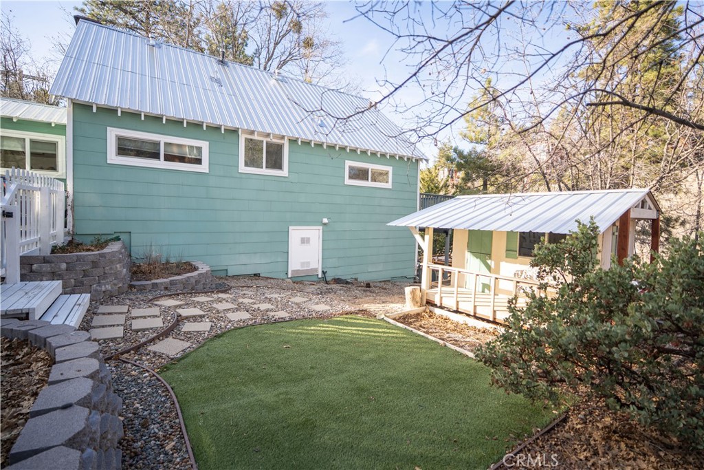 Properties 4 32958 Squirrel Ln