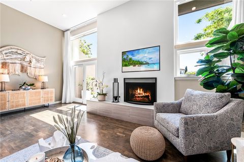 18743 Club Lane Huntington Beach CA 92648
