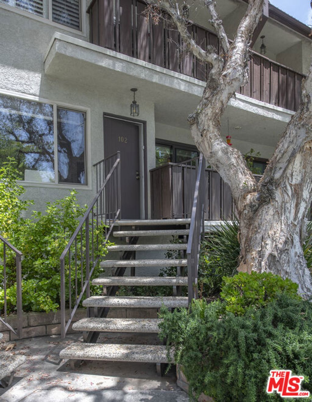 Photo of 1301 17th Street #102, Santa Monica, CA 90404 (MLS # 25545203)