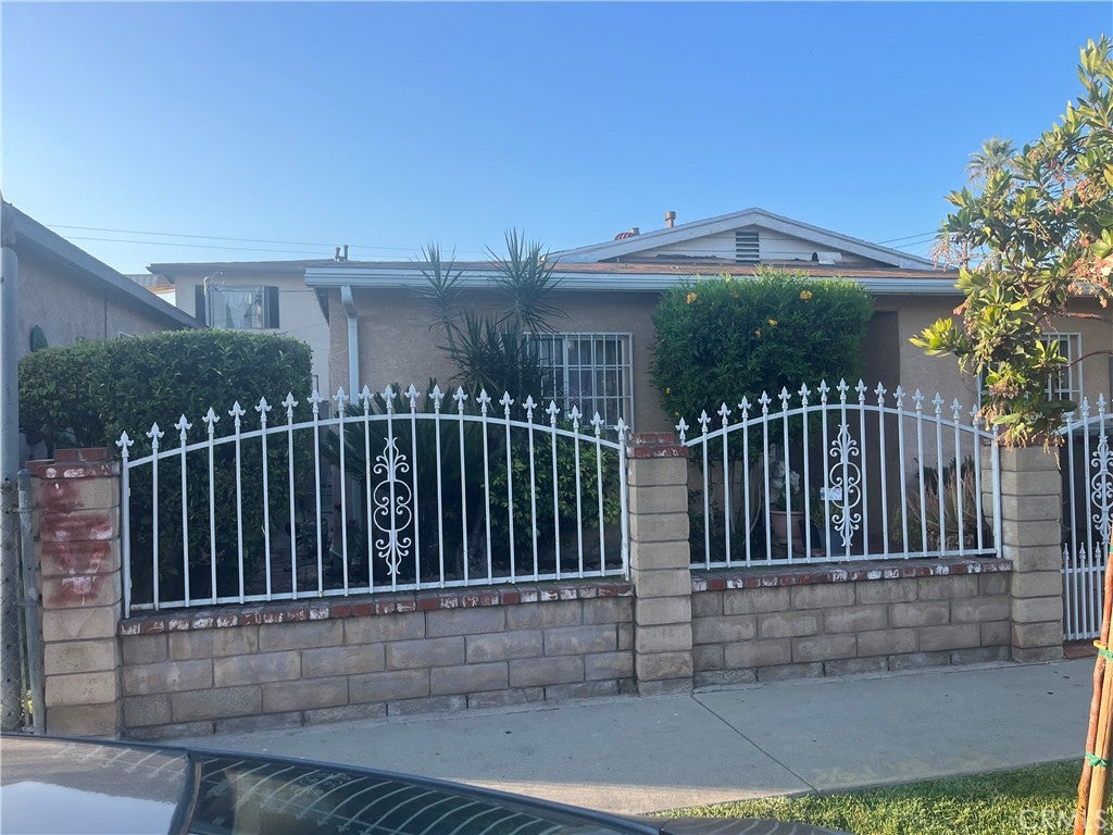 531 S Bonnie Beach PL, Los Angeles CA 90063
