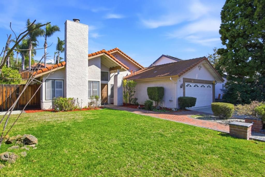 Photo of 2836 Broken Oak Court, San Jose, CA 95148 (MLS # ML82037661)