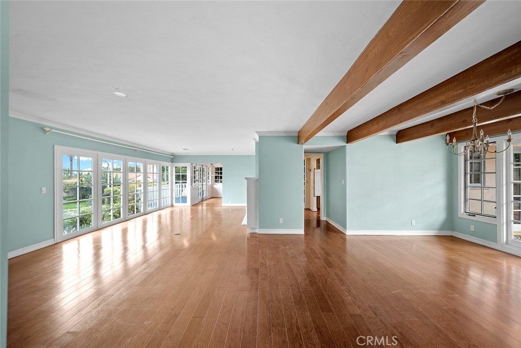 905 Emerald Bay