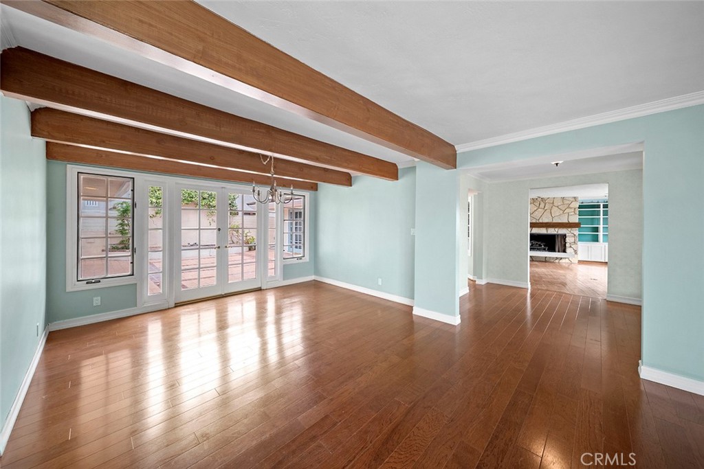 905 Emerald Bay