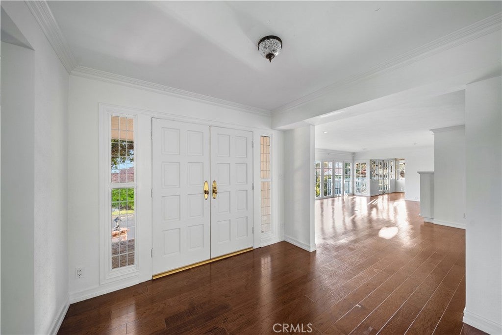 905 Emerald Bay