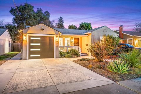 Photo of 1543 4Th St St, Livermore, CA 94550 (MLS # 41121517)