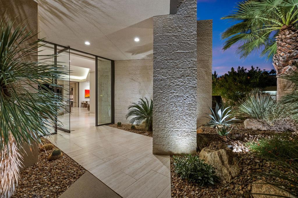 1 Sterling Ridge Drive