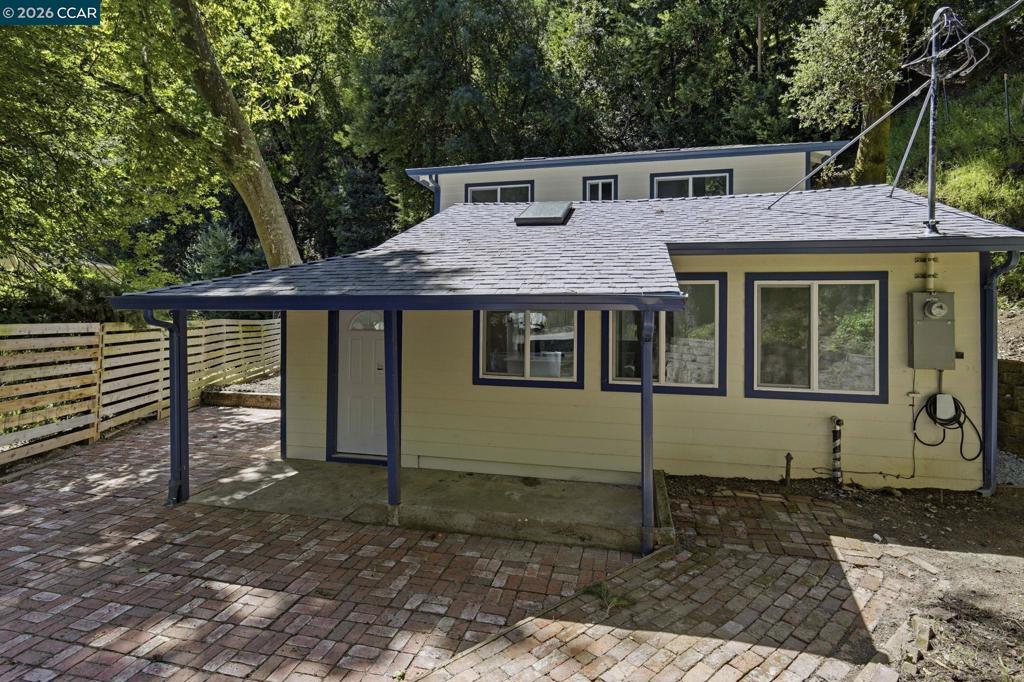 2836 Kilkare Rd