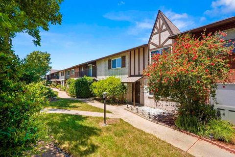 Photo of 749 S Mollison Avenue #4, El Cajon, CA 92020 (MLS # PTP2507679) Photo of 749 S Mollison Avenue #4, El Cajon, CA 92020 (MLS # PTP2507679)