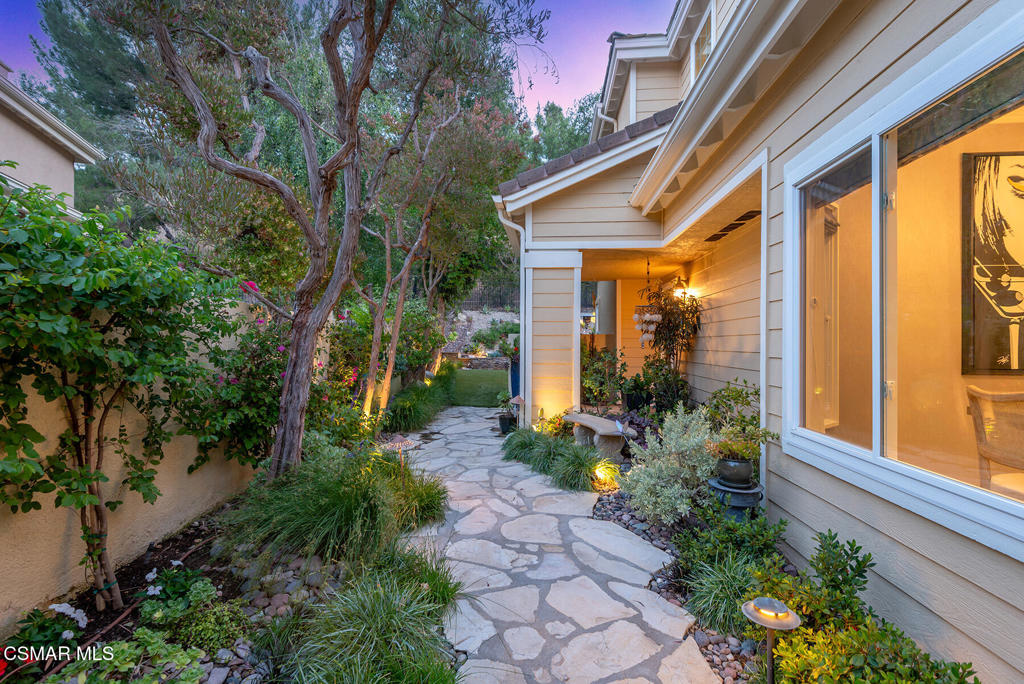 5442 Westview Court