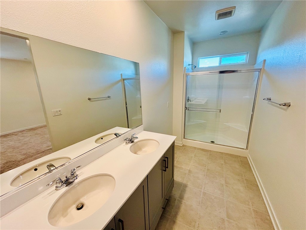 Casita (CASIT5P) - Residential Lease