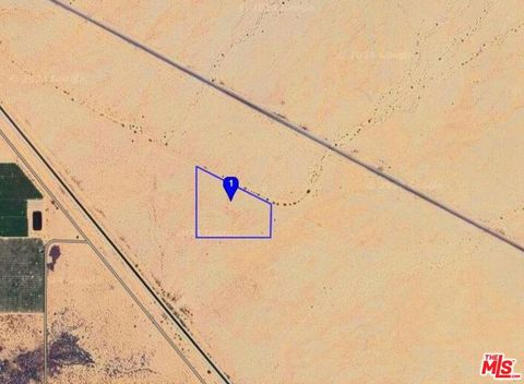 Photo of 0 Coachella Canal Road, Calipatria, CA 92233 (MLS # 24471875)
