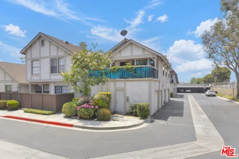 9066 Candlestick Lane Unit 5, Cypress, CA 90630 - MLS#: 26836371