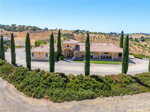 Tiny photo for 725 Spring Creek Way, Templeton, CA 93465 (MLS # NS25170230)