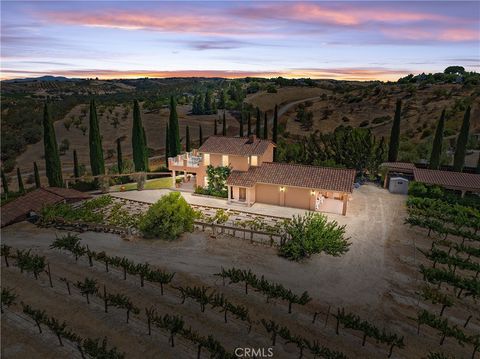 Tiny photo for 725 Spring Creek Way, Templeton, CA 93465 (MLS # NS25170230)