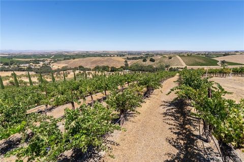 Tiny photo for 725 Spring Creek Way, Templeton, CA 93465 (MLS # NS25170230)
