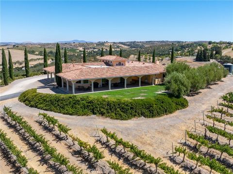 Tiny photo for 725 Spring Creek Way, Templeton, CA 93465 (MLS # NS25170230)