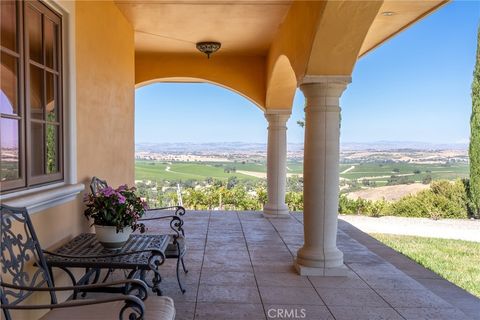 Tiny photo for 725 Spring Creek Way, Templeton, CA 93465 (MLS # NS25170230)