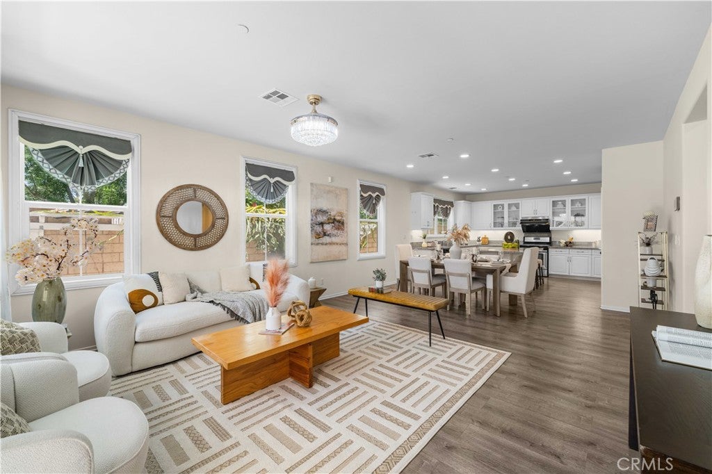 3830 S Silver Oak