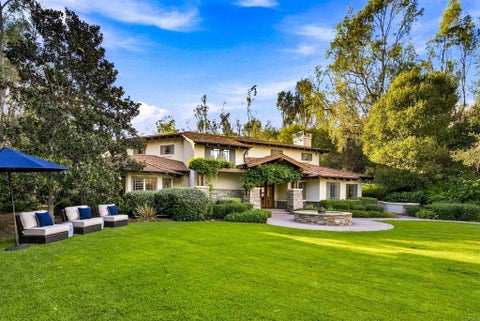 Photo of 15808 Via Del Alba, Rancho Santa Fe, CA 92067 (MLS # NDP2608831)