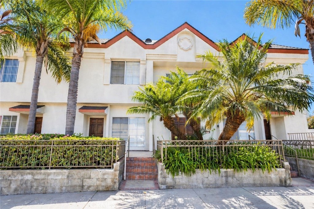 856 W Beach Ave 19, Inglewood CA 90302